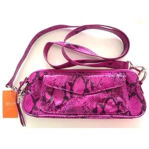 🎉2HP🎉 LATICO Raven Leather Snake Clutch CrossBody Handbag Hot Pink Magenta NWT